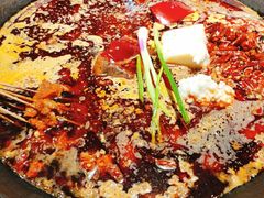 -四小区火锅·巷子里的重庆火锅(花照壁店)