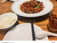 -韶山红湘菜馆(平原路店)