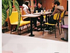 -麦当劳(莘松路芭比伦DT店)