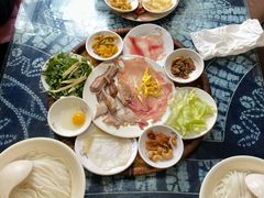 -桥香园云南过桥米线(金马碧鸡店)
