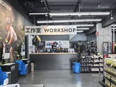 -迪卡侬(越秀公园店)