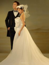 -至臻微拉婚纱摄影