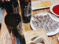 -宽窄巷子鲜牛火锅(北京首店)