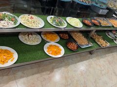 -鑫渔港海鲜本地菜·山海关浑锅(东戴河店)