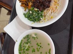 -桥香园云南过桥米线(金马碧鸡店)