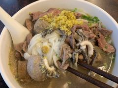 -潮镇老尾牛杂(环城西路店)