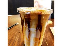 -瑞幸咖啡(1+1大厦店)