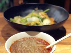 -万记麻辣烫国展总店