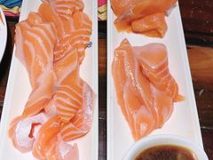 -四海一家自助餐(益田假日广场店)