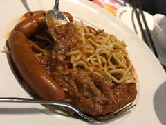 香肠肉酱意大利粉-彩蝶谷美食廊·粤式经典南番顺·铁板烧烤泰风味(广州长隆酒店)