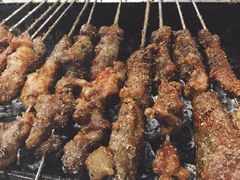 -老广烧烤(骆驼山康馨园店)