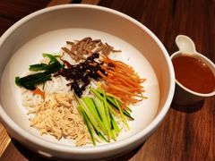 鸡丝凉米线-云海肴云南菜(浦江欢乐颂店)