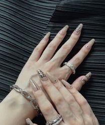 -CM.Nail美甲美睫