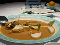 家烧黄鱼仔配年糕-荣轩(新荣记环球金融中心店)