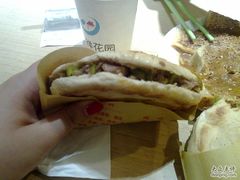 白吉馍，小吃必备~-姐弟俩土豆粉(丰乐路店)