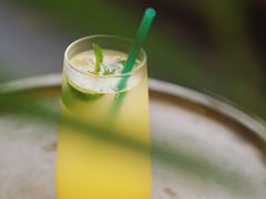 青桔百香果气泡水-醍茉甜点