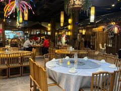 -花溪雨·森林餐厅(石基店)