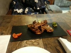 -HIGH FIVE哈福手工汉堡(桂林路店)