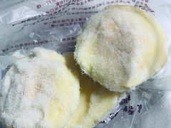 鳕鱼小贝-鲍师傅糕点(江苏路店)