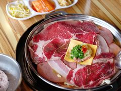 里脊部队火锅-张赫珉的部队锅(钟路店)