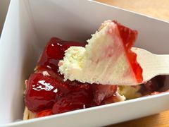草莓奶酪蛋糕-凯宾美食廊Kempi Deli·凯宾斯基饭店(亮马桥路店)