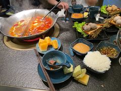 -湊湊火锅·茶憩(打浦桥日月光店)