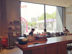 -星巴克(金谊广场店)