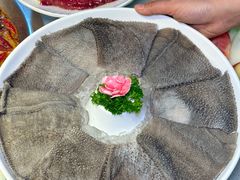 -茅草房·河畔园林火锅