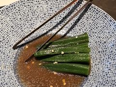 -海派悦庭·海胆烧麦·新融合菜(凯德广场店)