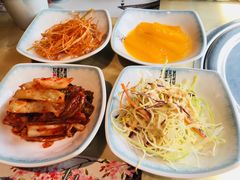 -唯成•韩国炭火烤肉 유성고기