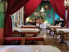 靠窗位-花·fleur古董西餐厅(西城夜未央店)