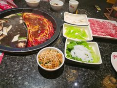 -井格重庆火锅(临平银泰城店)