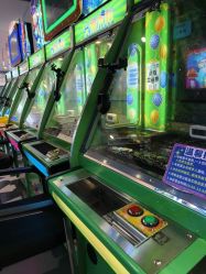 -meland·儿童乐园·游戏厅娃娃机·电玩Xbox(成都合生汇店)