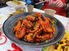 -肥肥虾庄·金牌油焖大虾(汉口城市广场店)