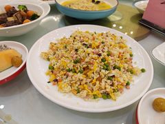 -沁园春酒店(沿河街店)