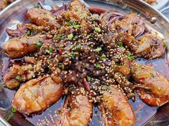 -肥肥虾庄·金牌油焖大虾(东湖欢乐谷店)