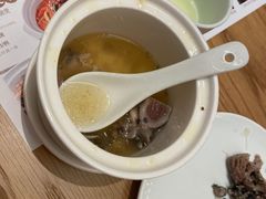-顺风汤馆·广府粤菜(江宸天街店)
