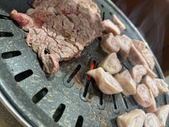 -青瓦餐厅·生鱼片·韩园烤肉(西塔店)