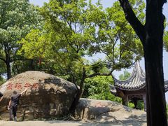 -灵岩山风景区