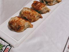 -山顶沙河粉-粤菜馆(凯旋店)