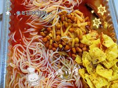 -在巷子里的烤肉店·螺蛳粉烤鱼·牛蛙(和美城店)