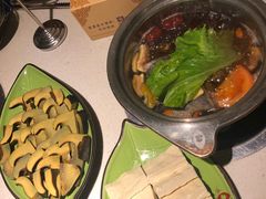 -一叶一世界•素食餐厅(环球中心店)