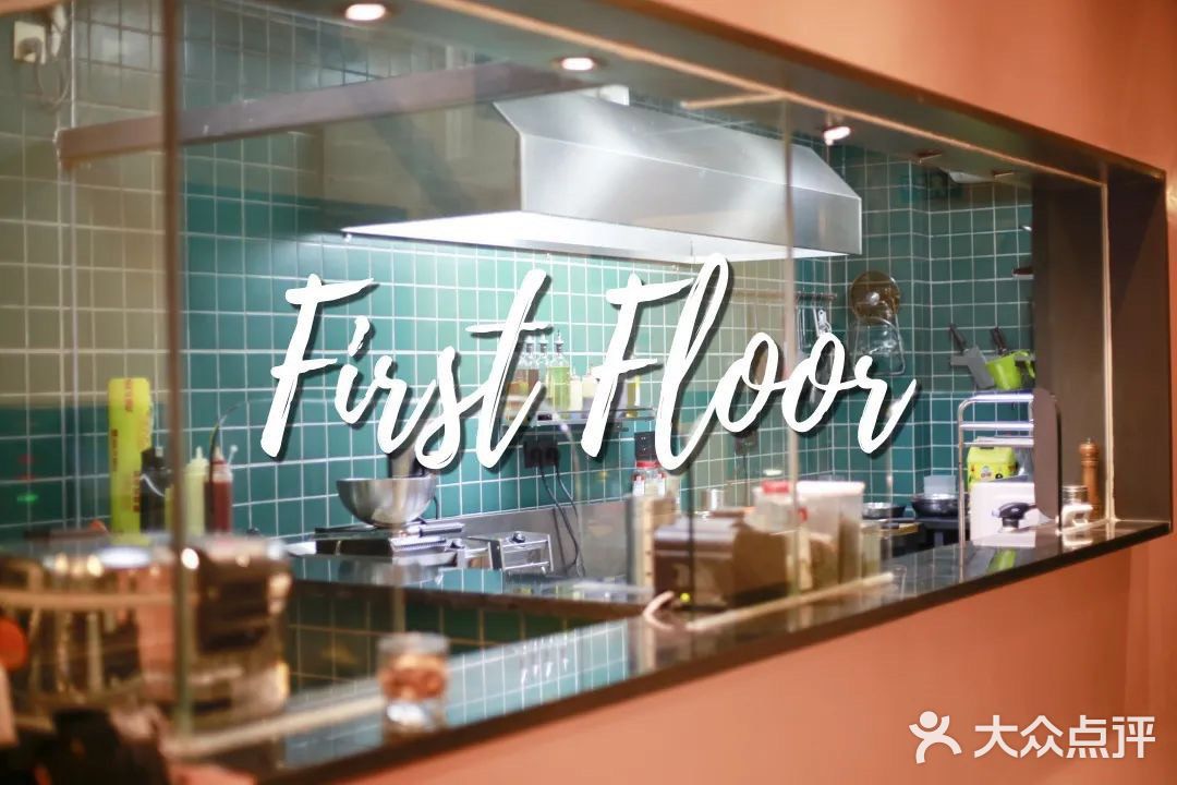 北京路独栋三层猫咖，男朋友赖着不肯走…