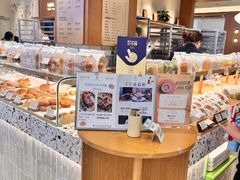 -檗谷·面包·咖啡·轻食(华贸天地店)