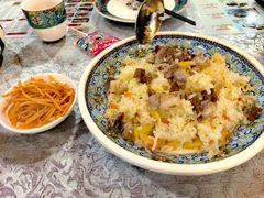 -汗腾格里·风味餐厅(新疆驻京办店)