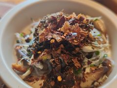 树皮菜拌鸡枞菌-SHAN山(前滩太古里店)