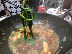 -胡须佬鸡煲四季火锅店(石厦西村直营店)