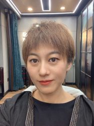 -Z.X HAIR SALON张新美业