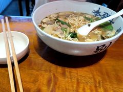 -李犟大爆鳝面·手工蟹黄包(湖滨西湖店)