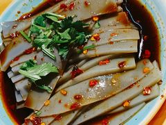 鸡豆凉粉-勺子米线·云南传统小吃市集(四方街店)